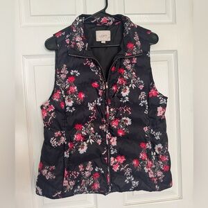 LOFT Women's Black Floral Puffer Vest